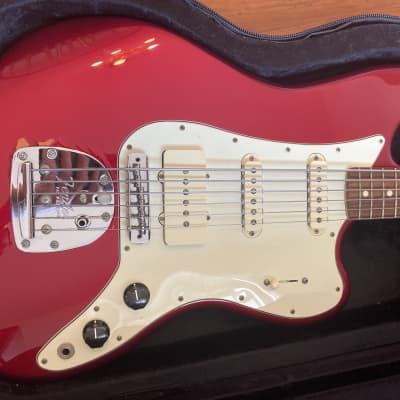 Fender Pawn Shop Bass VI 2013 - Candy Apple Red image 2