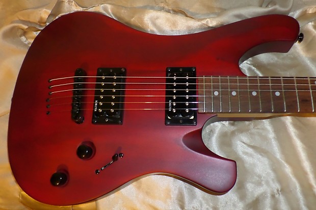 Schecter 006 sales deluxe vampyre red
