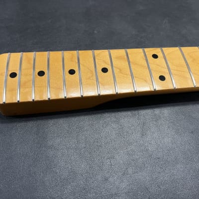 Allparts SMNF-FAT C Stratocaster replacement neck Vintage Tint Nitro image 9