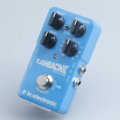 TC Electronic Flashback 2 Delay and Looper | Reverb