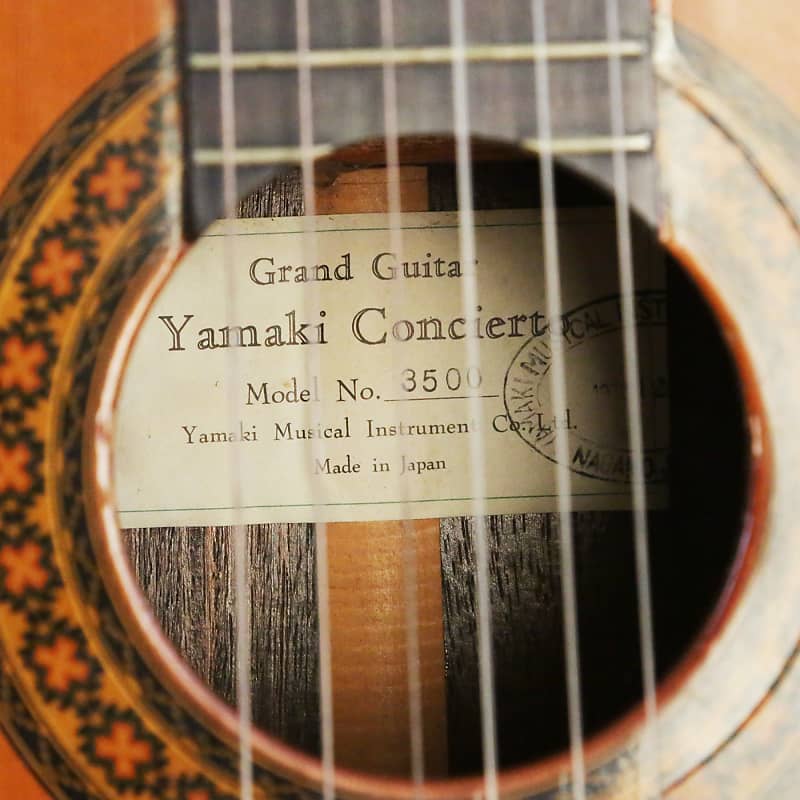 1972 Yamaki Model 3500 Natural GC-30 Beautiful Classical Vintage Nylon  String Guitar with OHSC