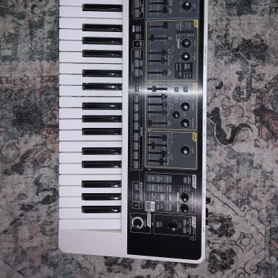 Roland Gaia SH-01 - User review - Gearspace