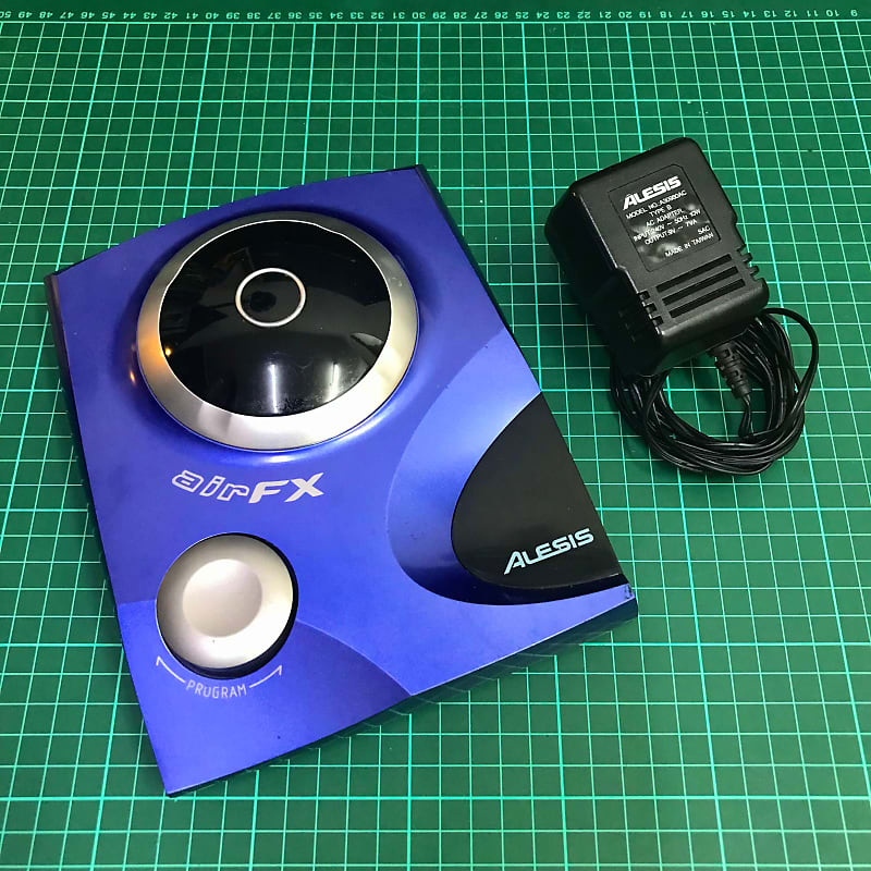 ギター Alesis airFX 2001-01-alesisair-1-
