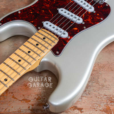 2004 Fender USA American Standard Stratocaster Shoreline Silver with American Special neck image 13