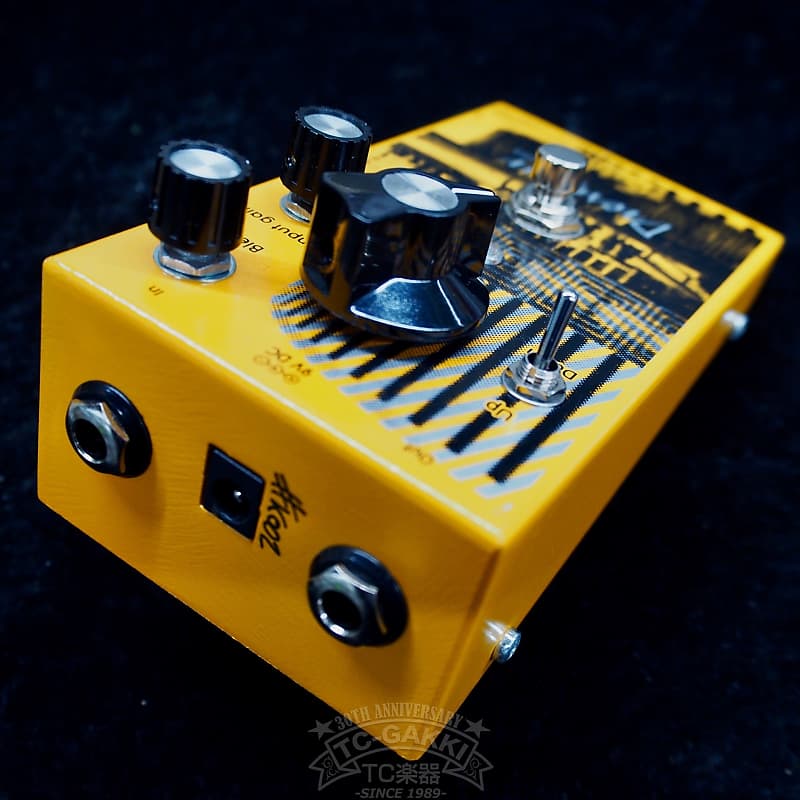 FREDRIC EFFECTS Dresden Synth Fuzz