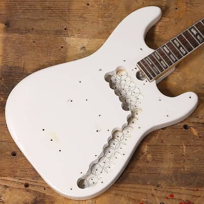 Masterson Mystery Guitar Project White image 1