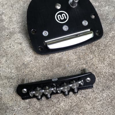 Mastery Limited Edition OMV Kit M1 Bridge And Vibrato Black Mastery Limited Edition OMV Kit M1 Bridge And Vibrato Black