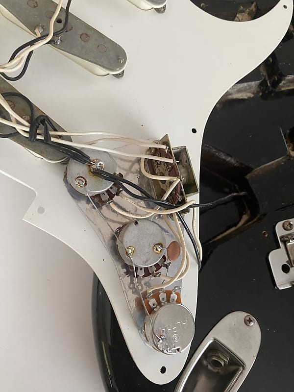 Fernandes Revival RST リバイバル ビンテージ レフティ Fernandes Revival RST リバイバル ビンテージ レフティ