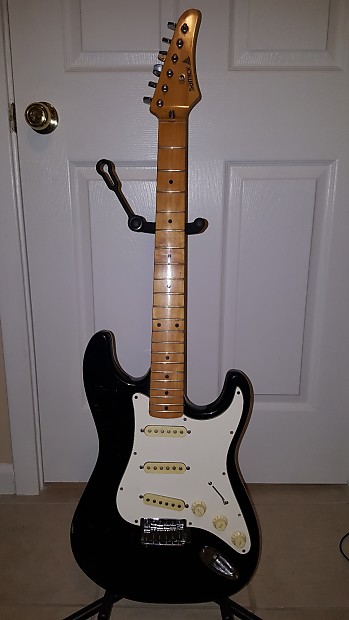 Samick strat clearance