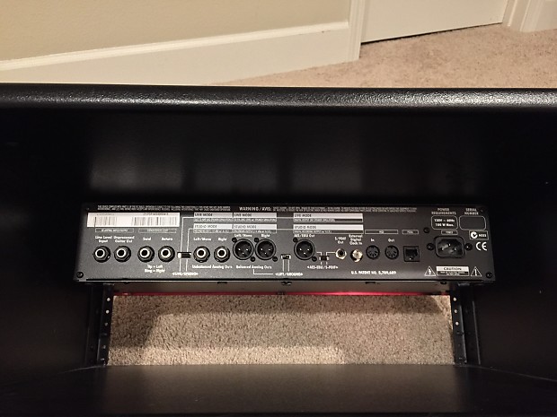 LINE 6 POD PRO Guitar Amp Modeler With Foot Controller and