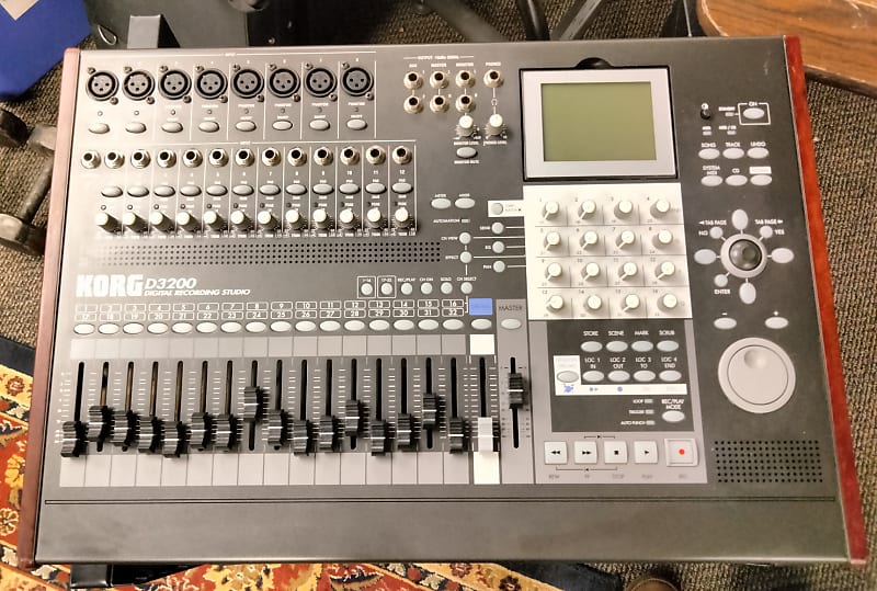 D3200 Multitrack Digital Recorder Mixer Reverb