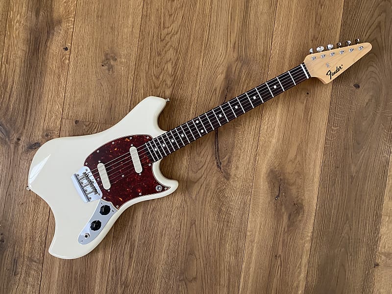 2019 MIJ Fender Swinger | Olympic White | Like New!