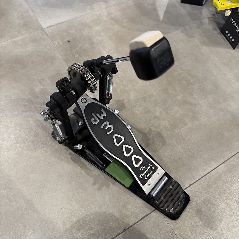 DW 3000 Series Single Bass Drum Pedal image 1