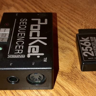 Anatek Pocket Sequencer - 5 pin MIDI powered sequencer & RAM card image 2
