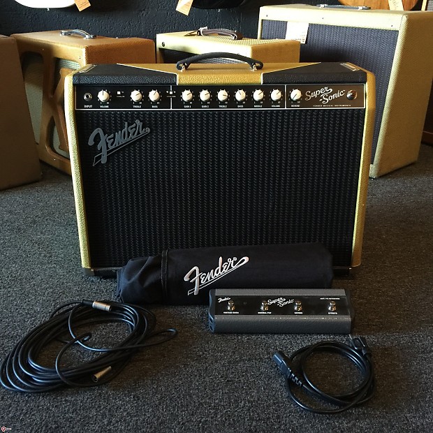 Fender Super Sonic 22 Gold / Black Limited Edition ! | Reverb