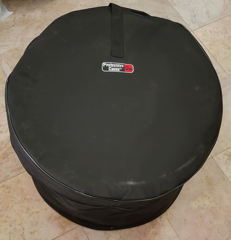 Gator Cases 22x18" Standard Series Bass Drum Bag Reverb