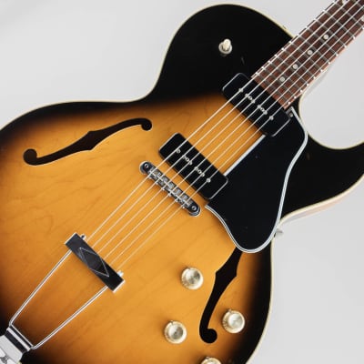 Gibson ES-135 Sunburst