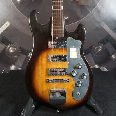 Beltone tube amplifiers, banjos, mandolins, ukuleles