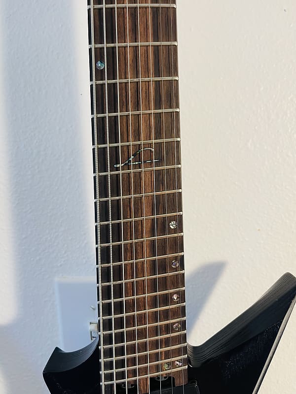 極美品 legator spectre 8 Legator spectre 8 review / my first 8 string - YouTube