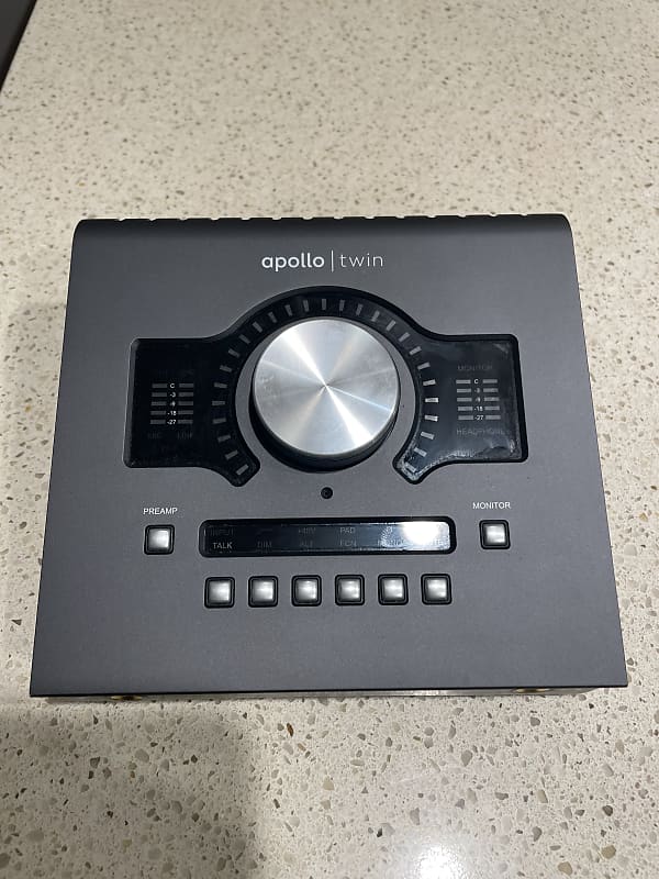 Apollo Twin Mark 2 with Thunderbolt Cable and Adapter Reverb