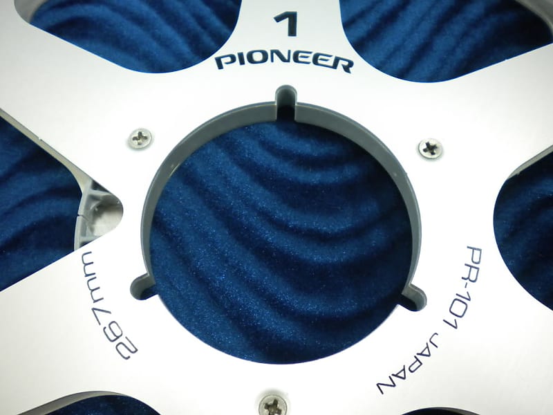 New! Blue Pioneer NAB 10.5 inch Metal Reel for 1/4 tape copy of PR-100