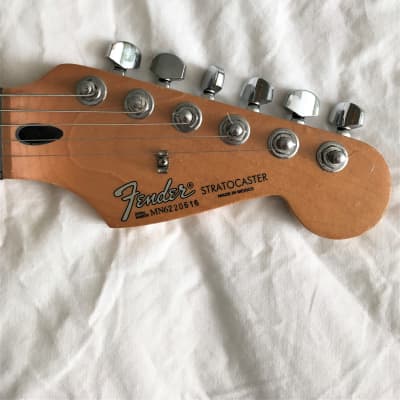 Fender Stratocaster Maple Fingerboard 1996-1997 Sunburst image 2