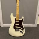 Fender American Professional II Stratocaster with Maple Fretboard 2020 - Present Olympic White