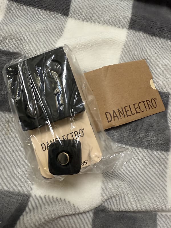 Danelectro The Breakdown
