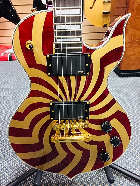 Crimson on sale gold metal