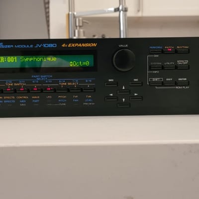Roland JV-1080 64-Voice Synthesizer Module + 4 x Expansion Cards included  - Free Shipping US & Canada