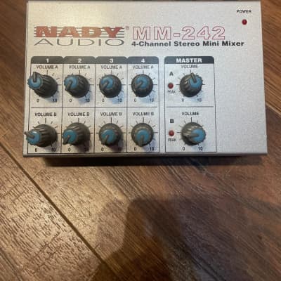Nady MM-242 4-Channel Mini Mixer