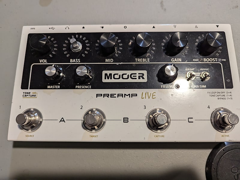 Mooer Preamp LIVE