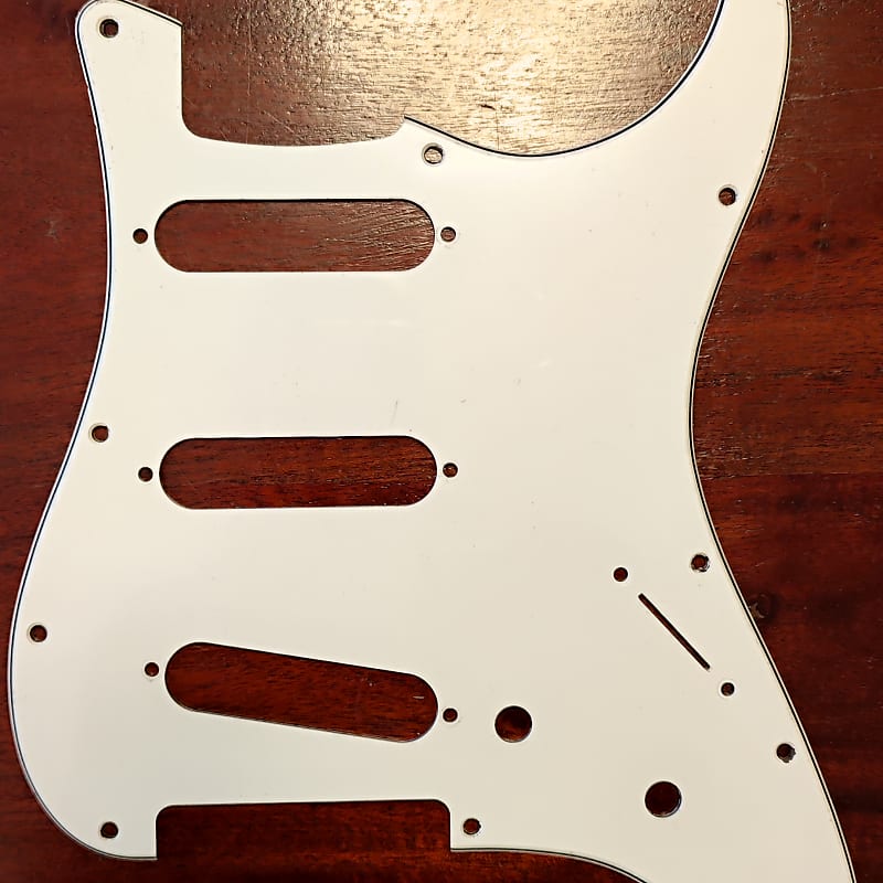 Standard S-Type 11-Hole Pickguard 3-Ply - S-S-S - Parchment image 1