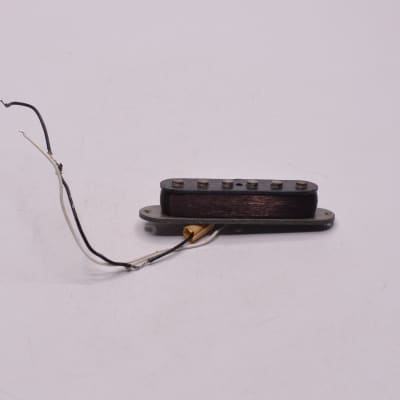 1978-1979 Vinage Fender Stratocaster Pickup Gray Bottom Flat-Pole 100% Original 1970's with Springs and Screws 7.5K image 3