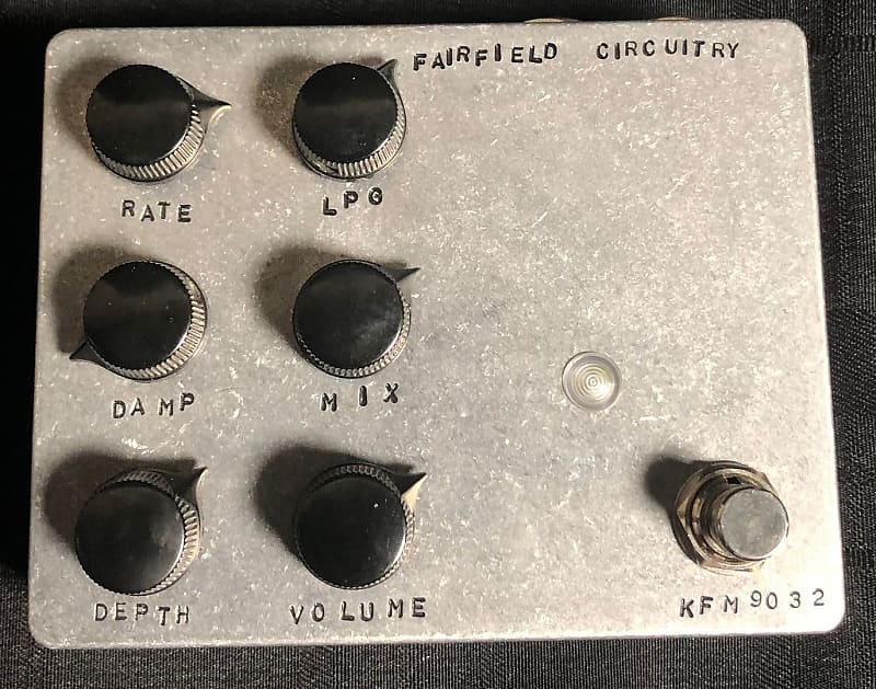 新品 Fairfield Circuitry Shallow Water Fairfield Circuitry Shallow Water – United States