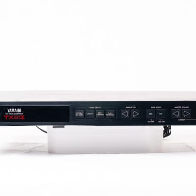Yamaha TX81Z Rackmount Synth (110V) #2