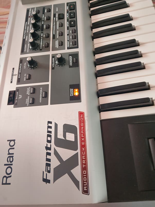 Roland Fantom X6 image 1