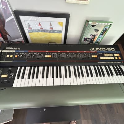 Roland Juno-60 61-Key Polyphonic Synthesizer 1982 - 1984 - Black