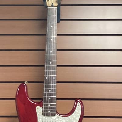 Squier Pro Tone Stratocaster 1997 in Crimson Red Transparent w/HSC image 3