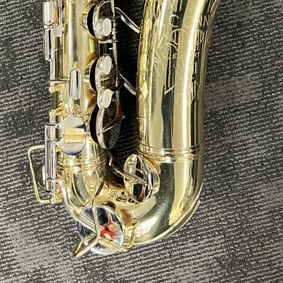 Conn 6M Alto Saxophone image 2