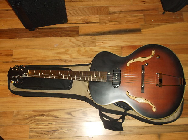 Washburn HB 15 hollowbody 2000s sunburst