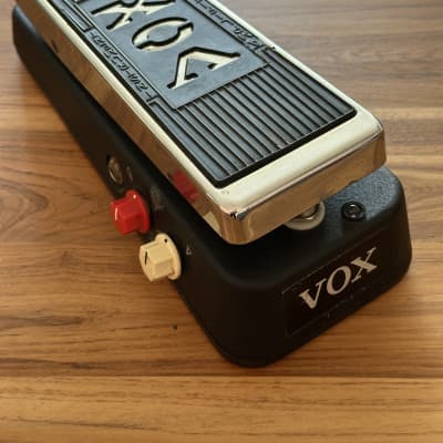 JHS Vox V847 Wah with 