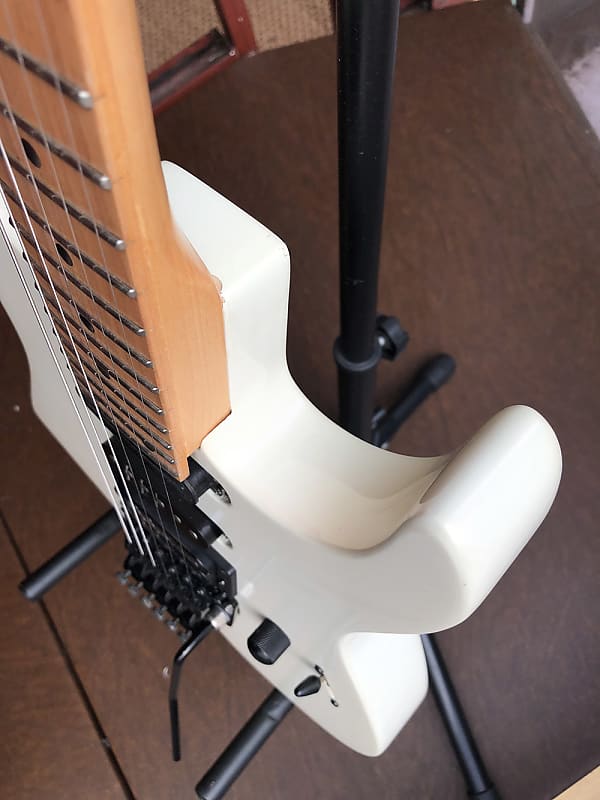 Hide X JAPAN Guitar Collection 1/8 Scale Fernandes | eBay
