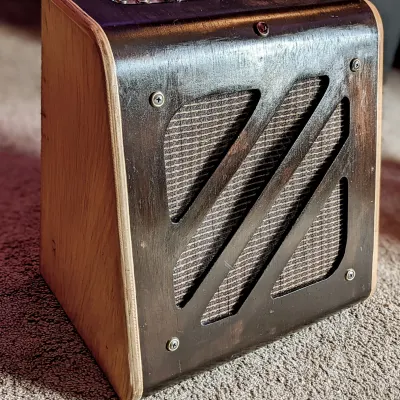 Handmade Tube Combo Amp, "Lil' Vibe" AA764 circuit, repurposed speaker cabinet image 2