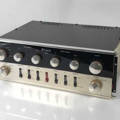 McIntosh Model C11 Control Stereo Preamplifier image 1