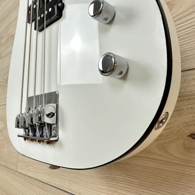 Fender Made in Japan Aerodyne Special Precision Bass, Bright White image 8