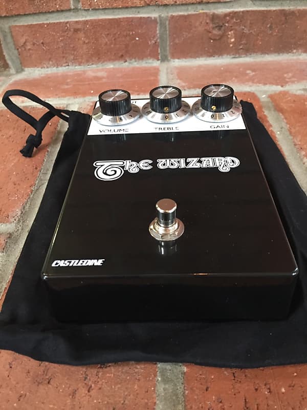 Castledine The Wizard Fuzz/Distortion Pedal (Black Sabbath