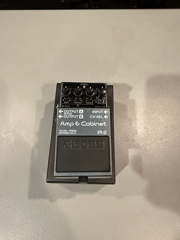 Boss IR-2 Amp & Cabinet