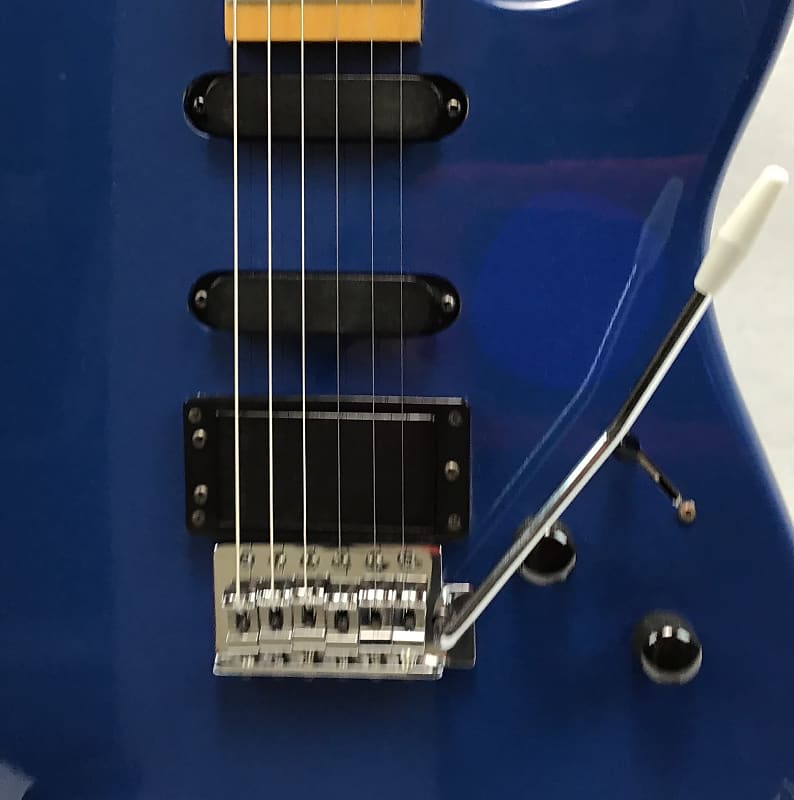 Vintage 80's Aria Pro II SL-ST-3 1987 Blue Electric Guitar Vintage 80's Aria Pro II SL-ST-3 1987 Blue Electric Guitar