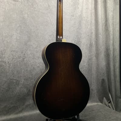 Regal Archtop 1940's image 11